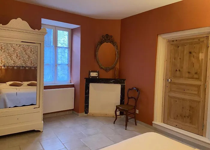 Vakantiehuis La Paille A Charroux, 4 Pers, Animaux Acceptes, Jardin - Fr-1-489-620 *